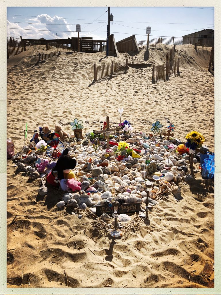 memorial to lost four year old on the beach