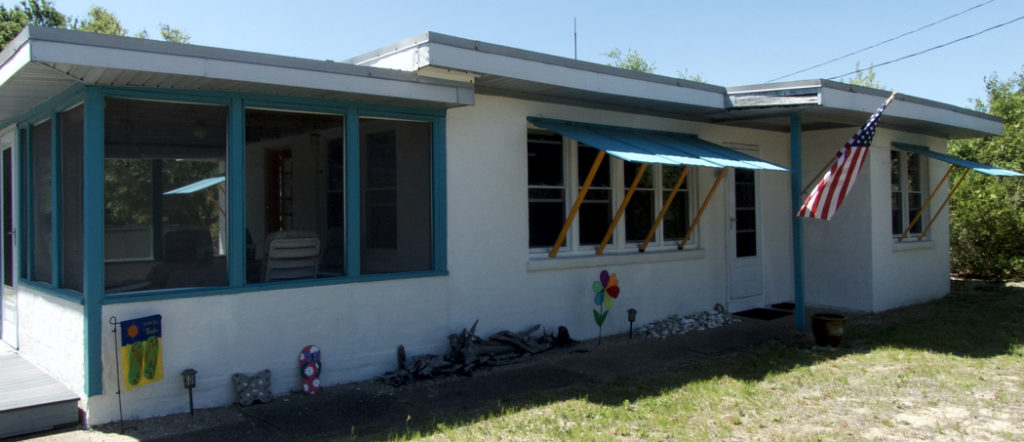 The Sokol Cottage.Built in 1958, it was the first Flat Top designated as Southern Shores Historic Landmark.