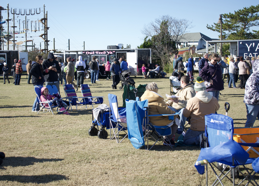 Wonderful food and a good-sized crowd for the first Fall Food Truck Showdown.